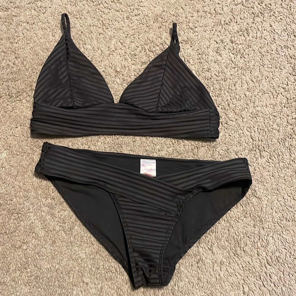 No Boundaries - juniors black 2 piece bikini bathing suit, cross cross, Size L